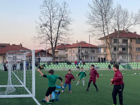 Талантите от школата на ФК Балкан се готвят на пълни обороти