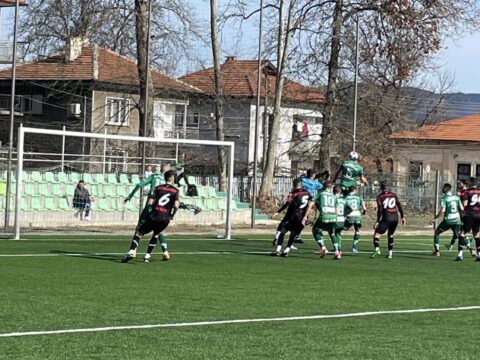 Балкан с успех над Локомотив Мездра в контрола